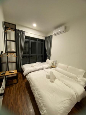 K avenue Studio 2bed room A06 near airport